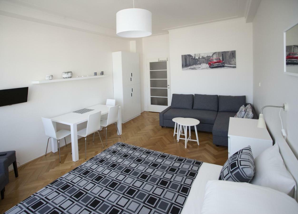 Casa Anna Apartment Opletalova Prague Ngoại thất bức ảnh